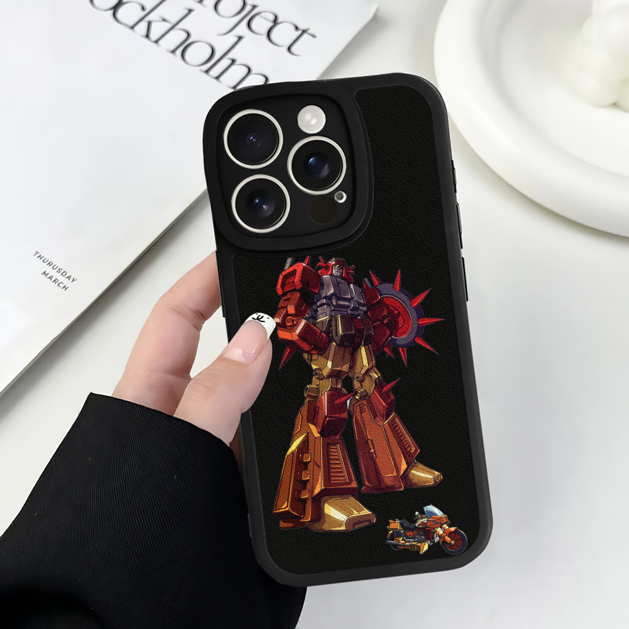（画像用）  【iPhone 16シリーズ対応】シリコンスマホケース（レザー調） 材質：シリコン